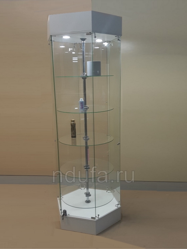 Витрина с вращающимися полками